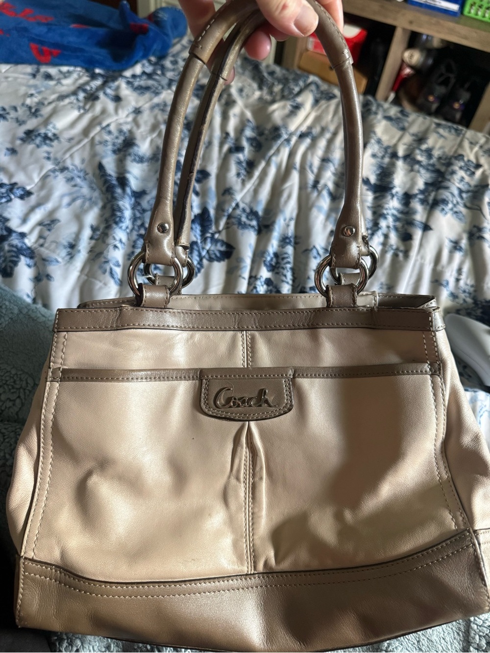 Coach Women's Park Leather Carryall from about 2012.